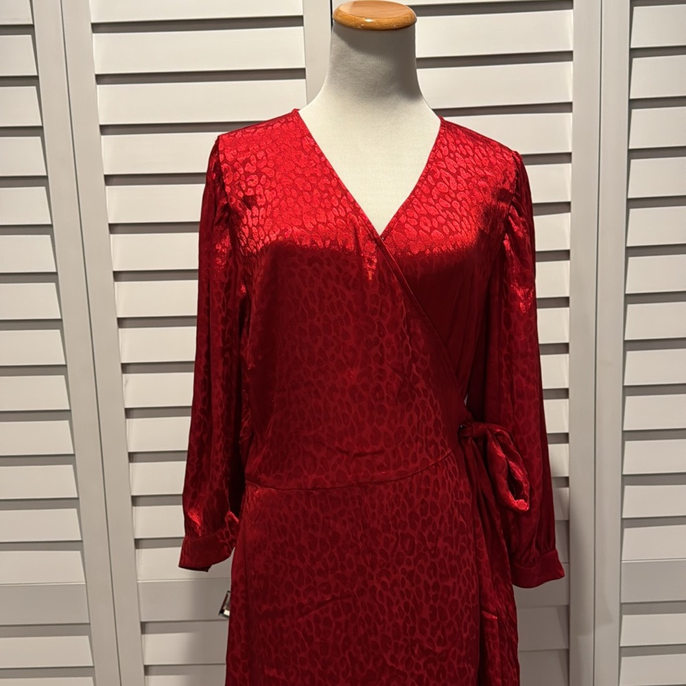 MICHAEL Michael Kors NWT Subtle Cheetah Print Wrapped V-Neck Midi Red Dress - Picture 6 of 13
